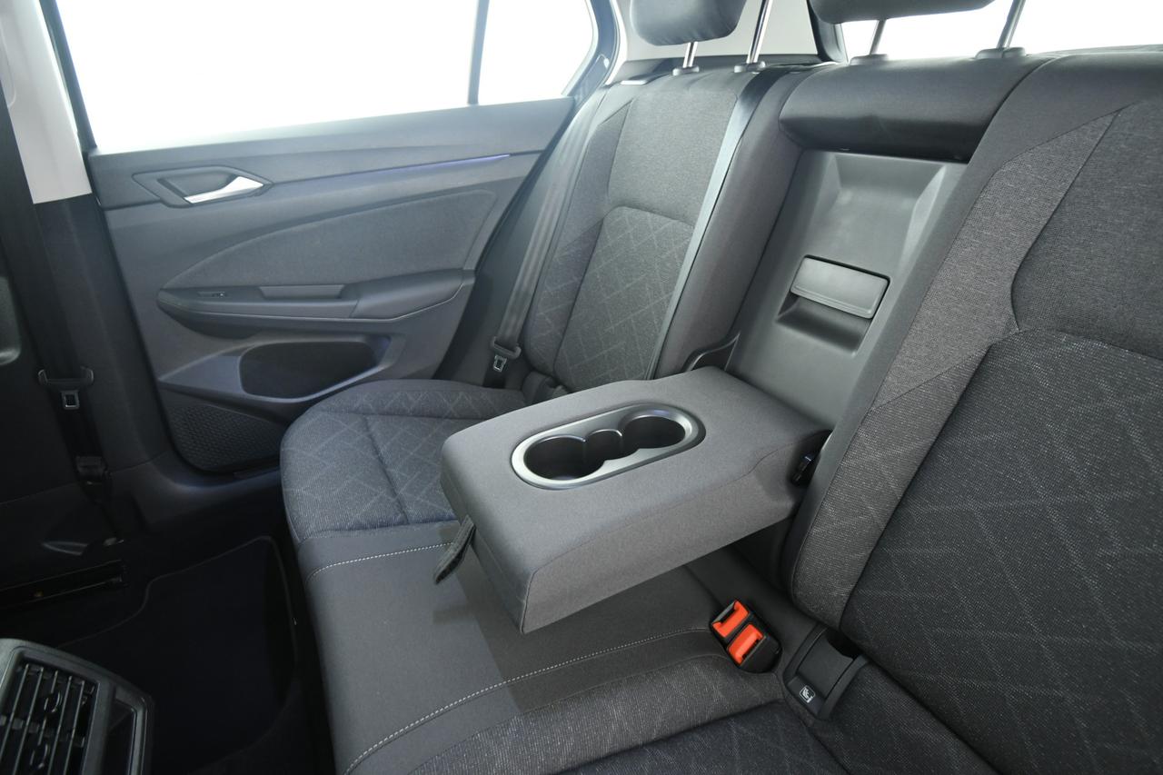 VOLKSWAGEN Golf 2.0 tdi Life 115cv dsg ACC+LED+NEOPATENTATI