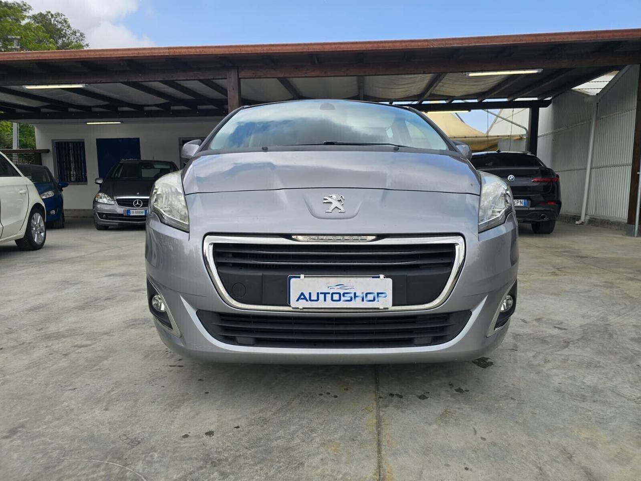 Peugeot 5008 1.6 HDi 115CV Active