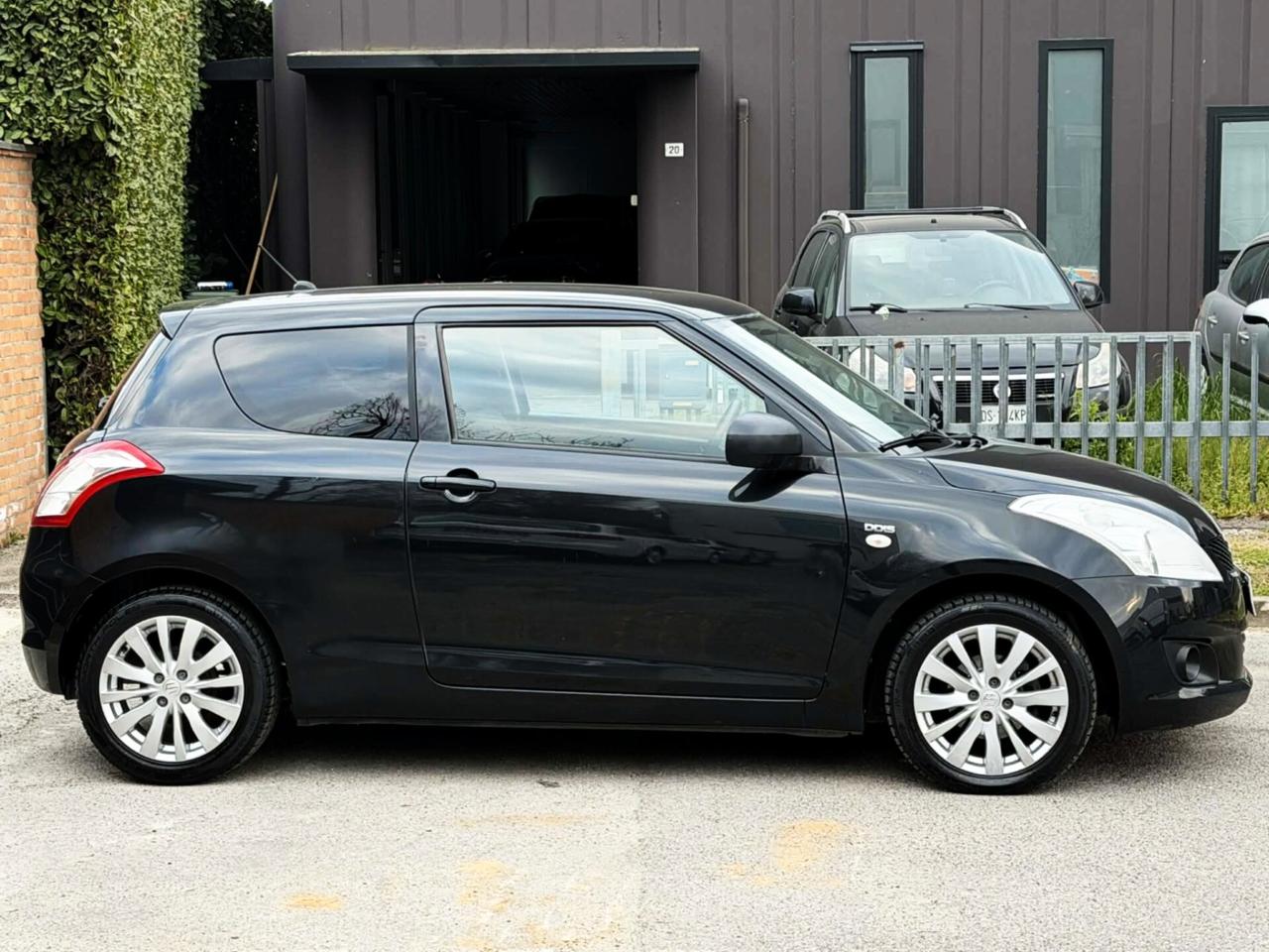 Suzuki Swift 1.3D-139.000km-U.Prop-Tag.Cert-2012