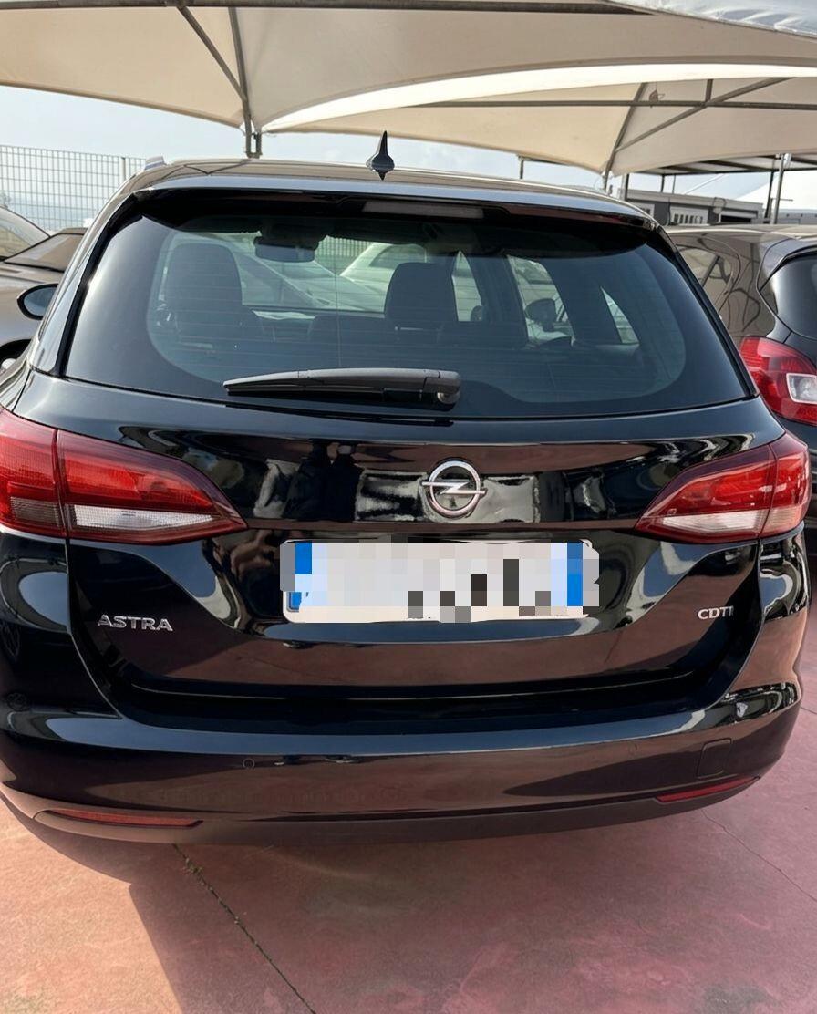 Opel Astra 1.6 CDTi 110CV Start&Stop 5 porte Innovation