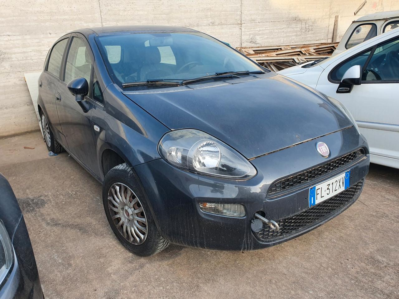 Fiat Punto Evo 1.3 Mjt 75 CV DPF 5 porte motore rotto