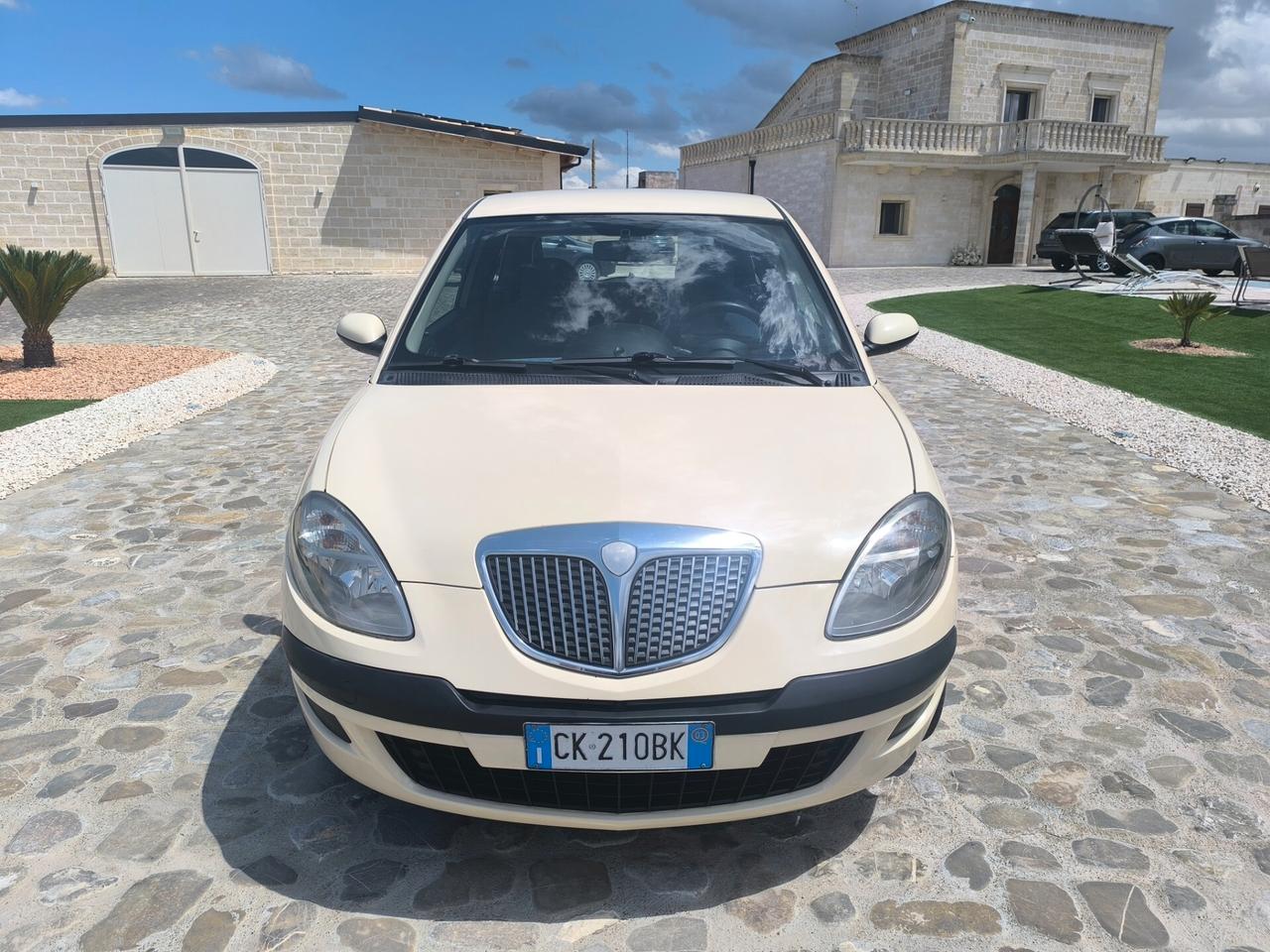 Lancia Ypsilon 1.2 perfetta unico proprietario