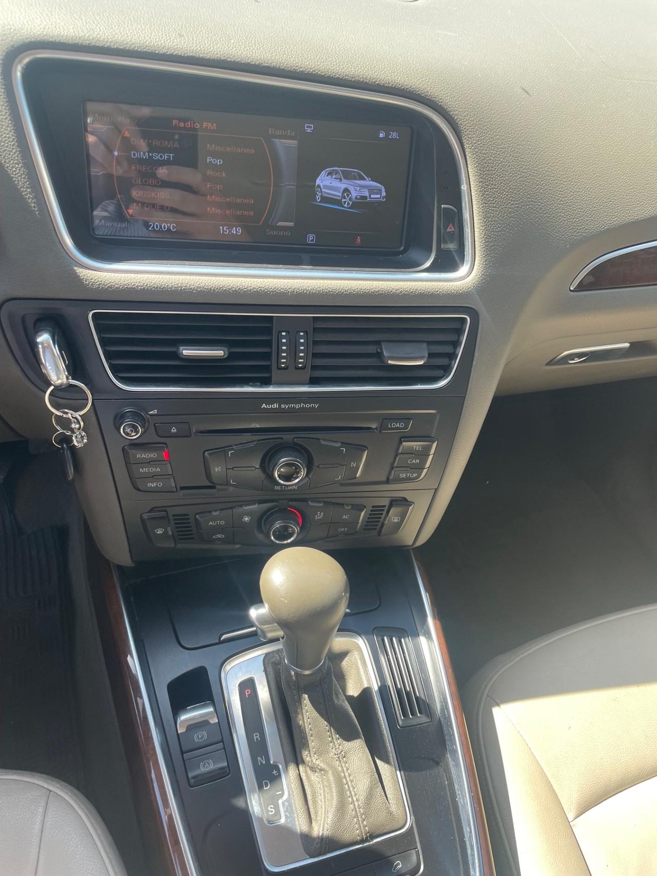Audi Q5 2.0 TDI 143 CV quattro