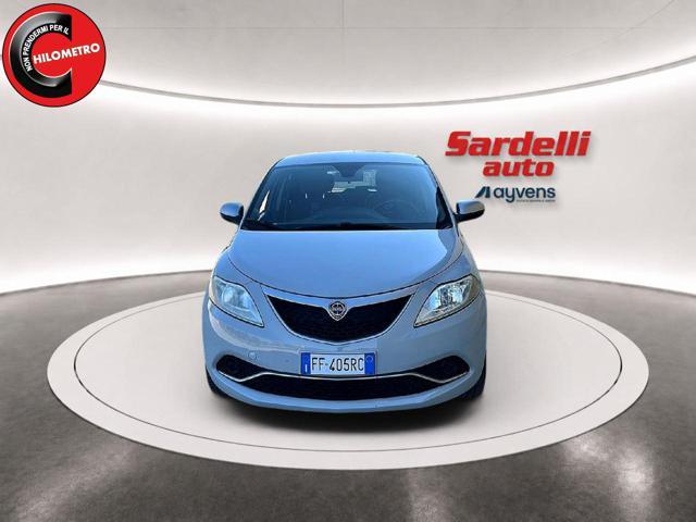 LANCIA Ypsilon 1.2 69 CV 5 porte Gold
