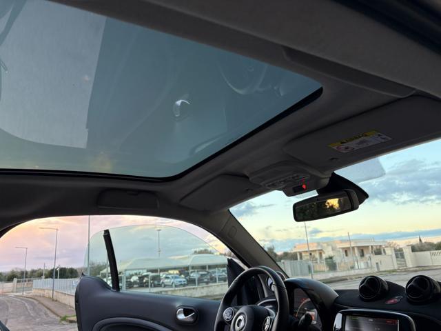 SMART ForTwo EQ Prime 22KW-INTERNI IN PELLE-SEDILI RISCAL.