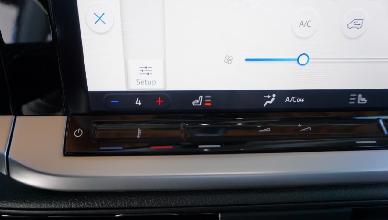 FORD Tourneo Connect V761 2.0 ecoblue 122cv Titanium auto