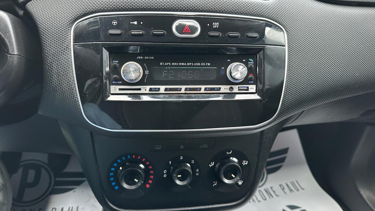 Fiat Punto 1.2 8V 5 porte Street