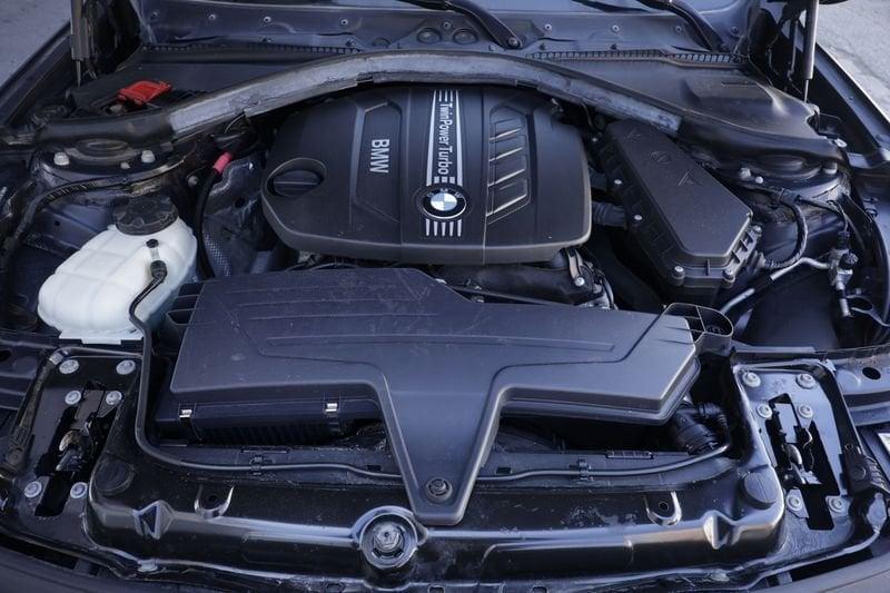 BMW Serie 3 Touring BMW Serie 3 Touring 320d xDrive Modern Unicoproprietario