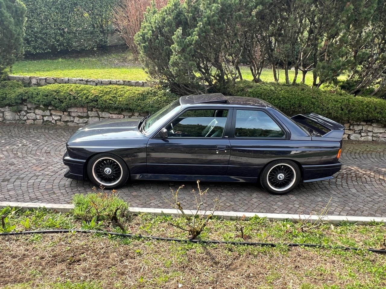 Bmw M3 e30 cecotto Macau 45/505