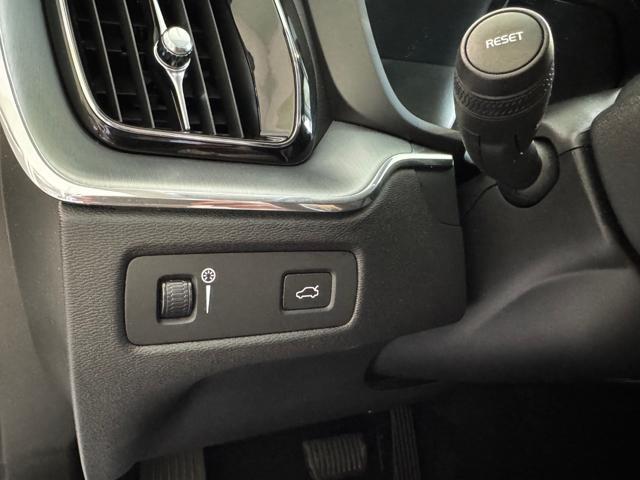 VOLVO XC60 D4 AWD Geartronic Business - PERFETTA!
