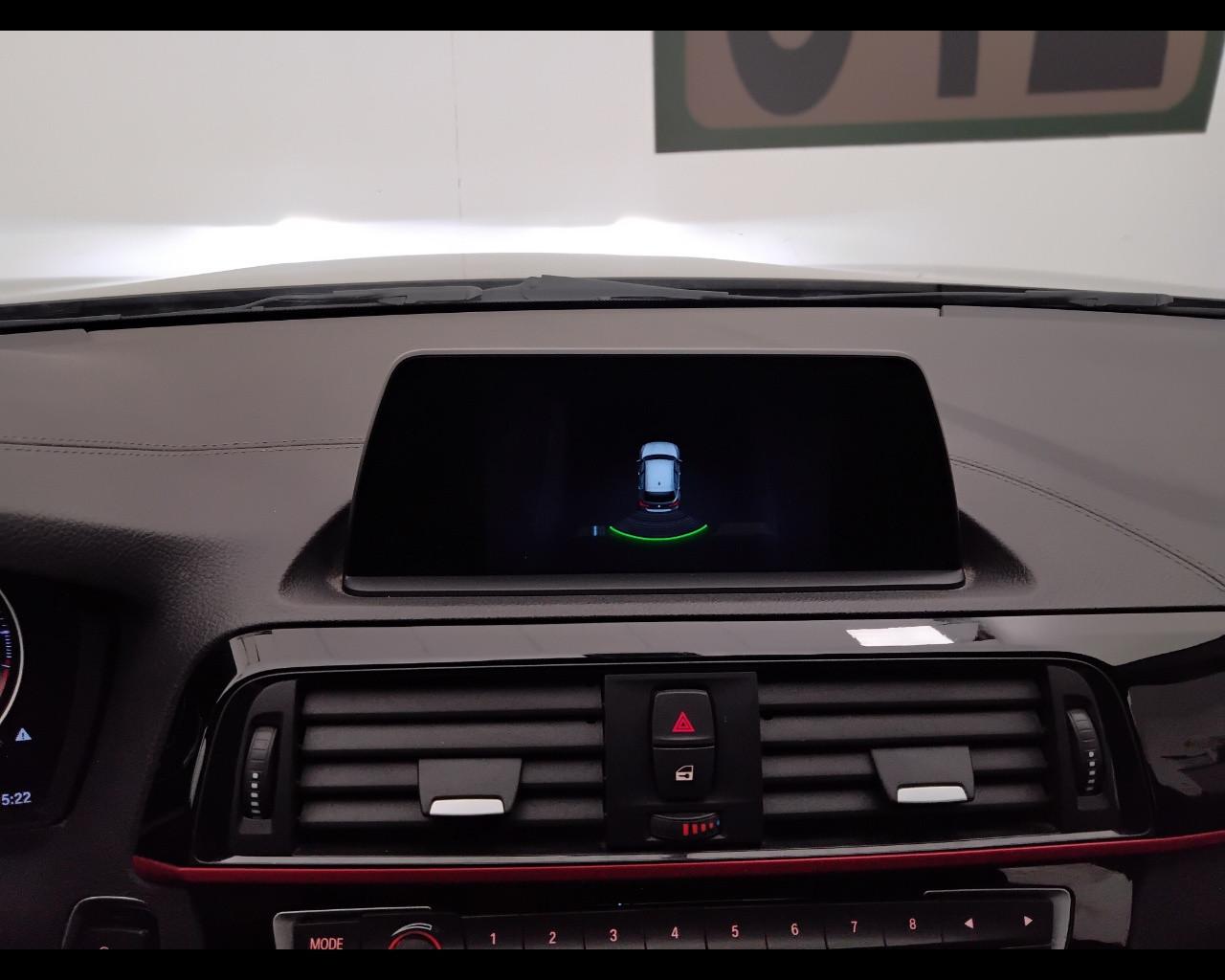 BMW Serie 1 F/20-21 2015 - 118d Sport auto 5p my18