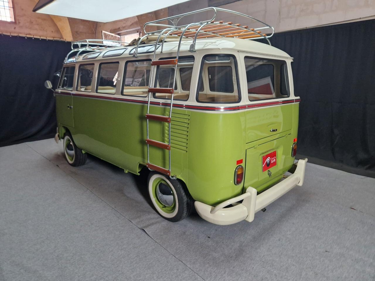 Volkswagen T1 “Bulli LUSSO” 23 VETRINI 1.5CC