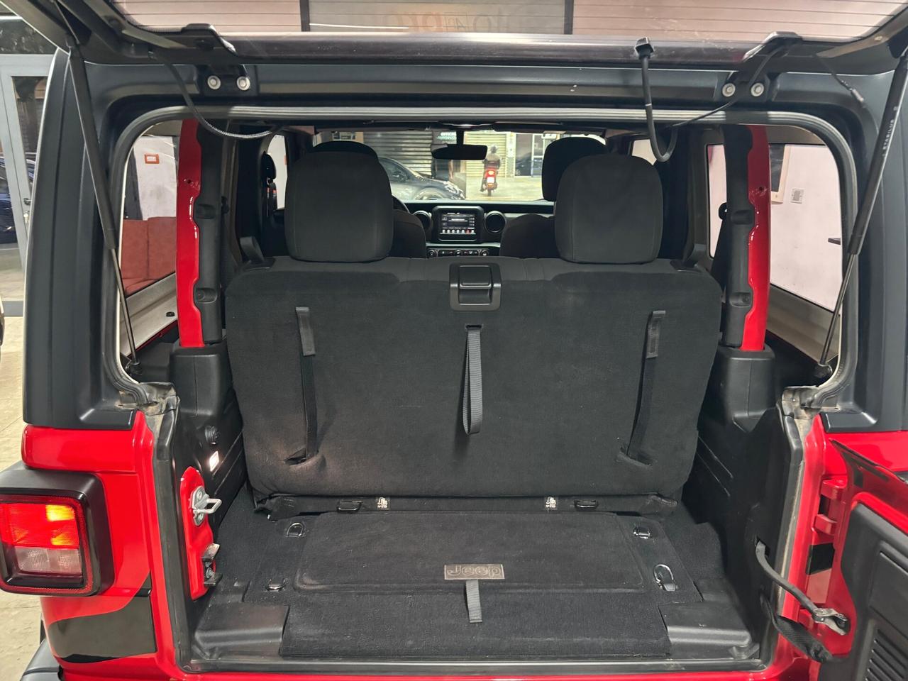 Jeep Wrangler 2.2 Mjt II Sport Plus Wrappata