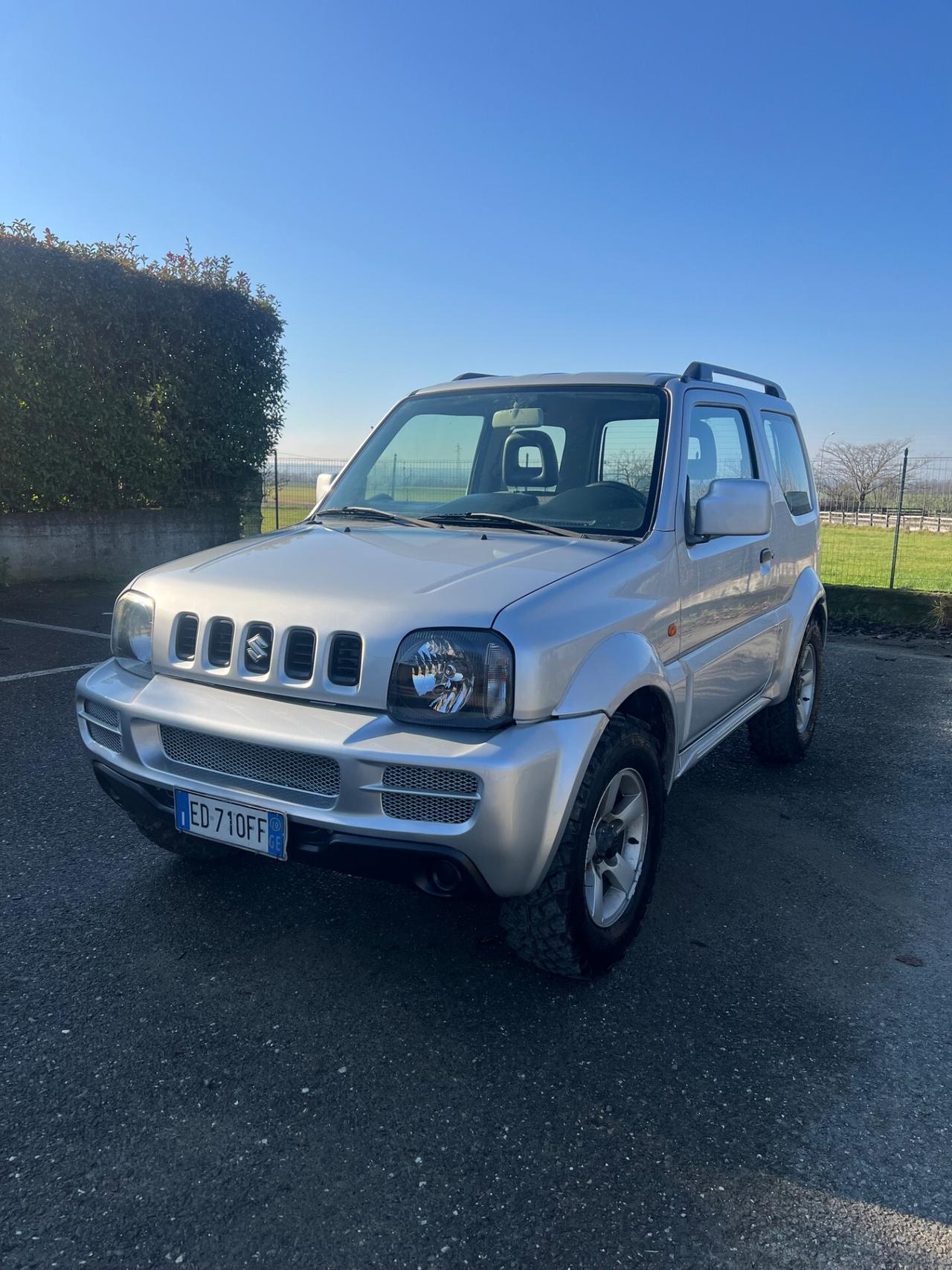 Suzuki Jimny 1.3i 16V cat 4WD JLX