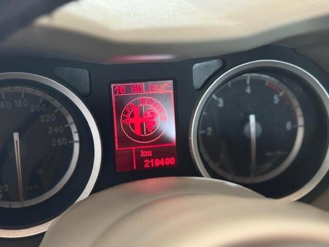 Alfa Romeo 159 1.9 JTDm 16V TI