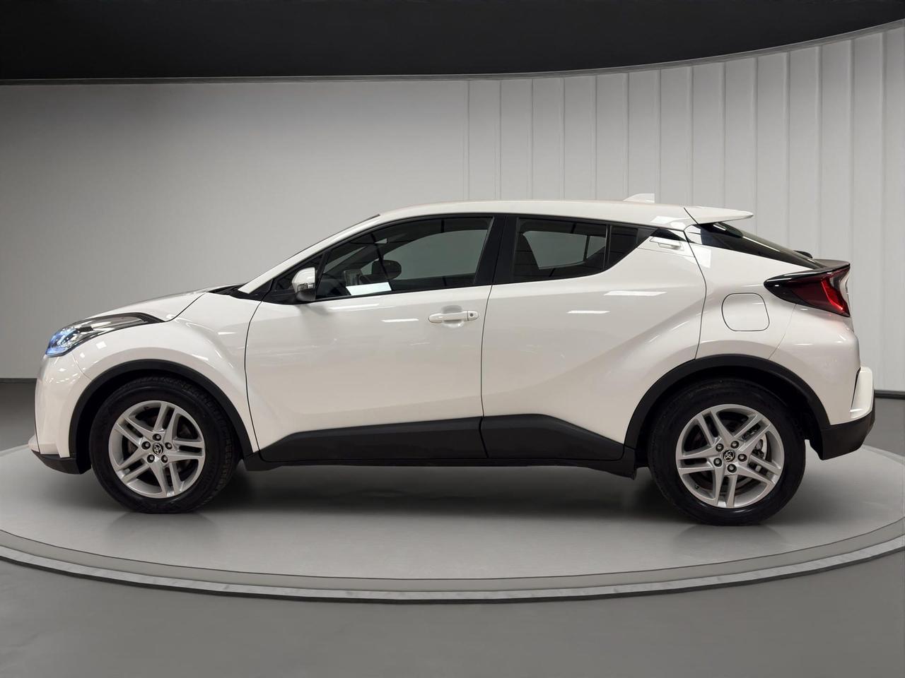 Toyota C-HR 1.8h Active e-cvt