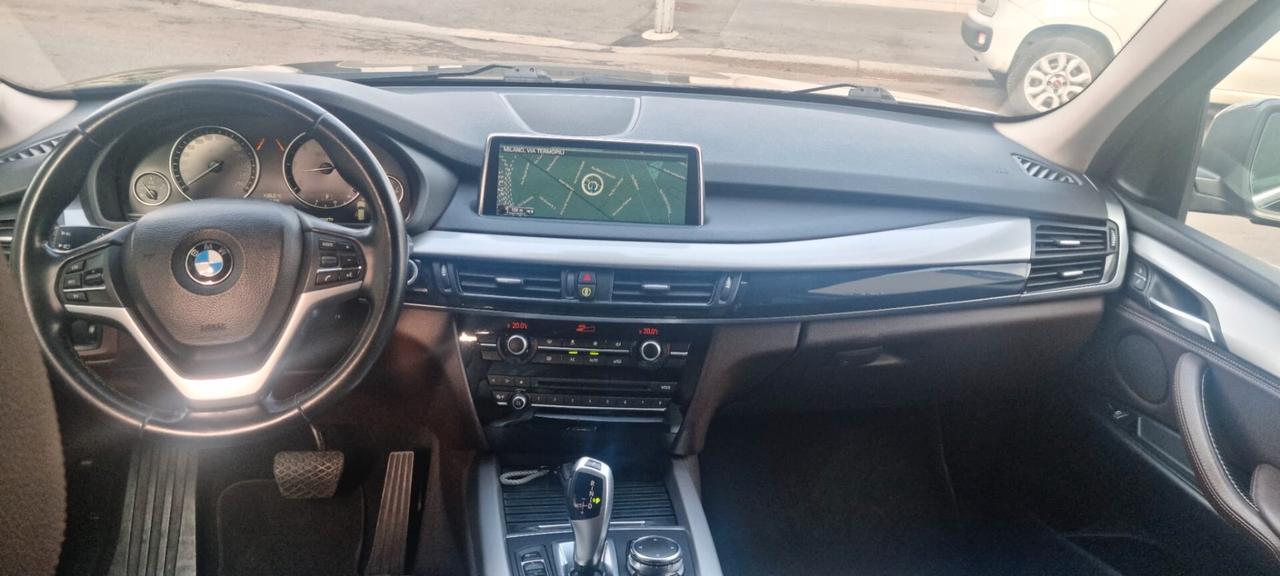 Bmw X5 xDrive30d 258CV Experience