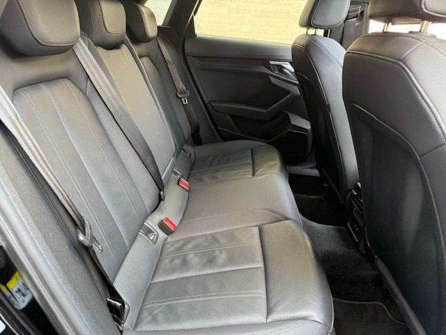 AUDI A3 SPB 30 g-tron S tronic TETTO PANORAMICO