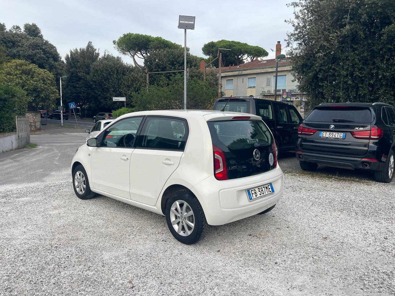 VOLKSWAGEN UP - SOLO 55 000 KM - UNICO PROPRIETARIO