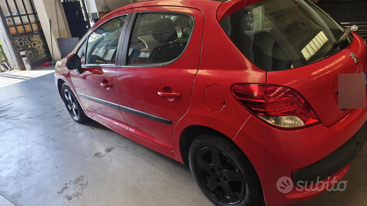 Peugeot 207 GPL scade 2032