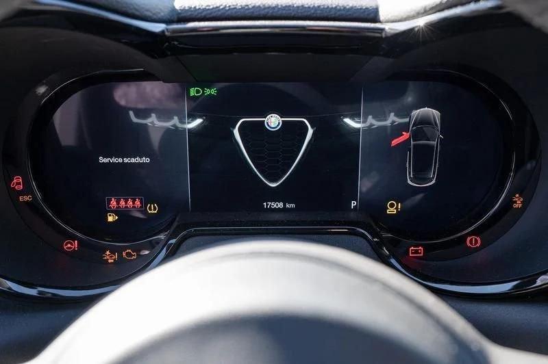Alfa Romeo Tonale 1.5 130cv Hybrid TCT7 Sprint