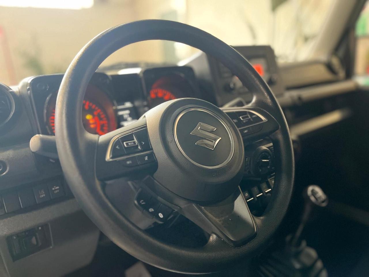 SUZUKI JIMNY 4WD ALLGRIP 1.5 5MT PRO *UNICOPRO* *22MILA KM* *10/2022*