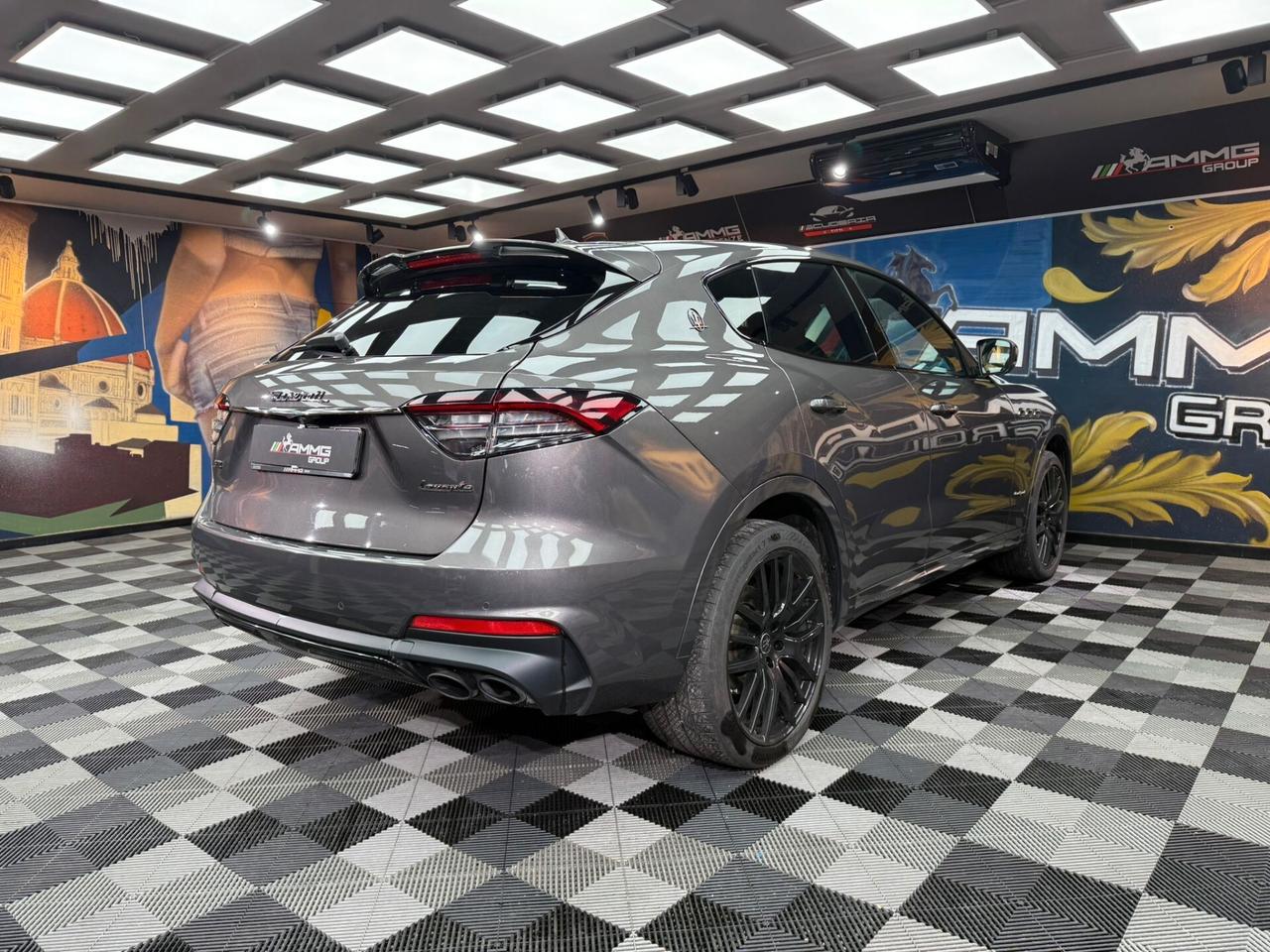Maserati Levante V6 430 CV S AWD Granlusso (218)