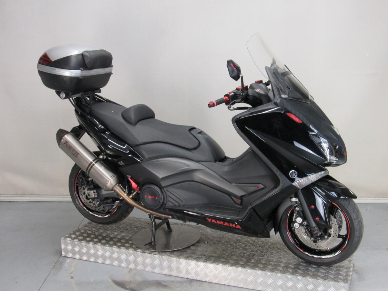 Yamaha T Max 530 ABS AKRAPOVIC