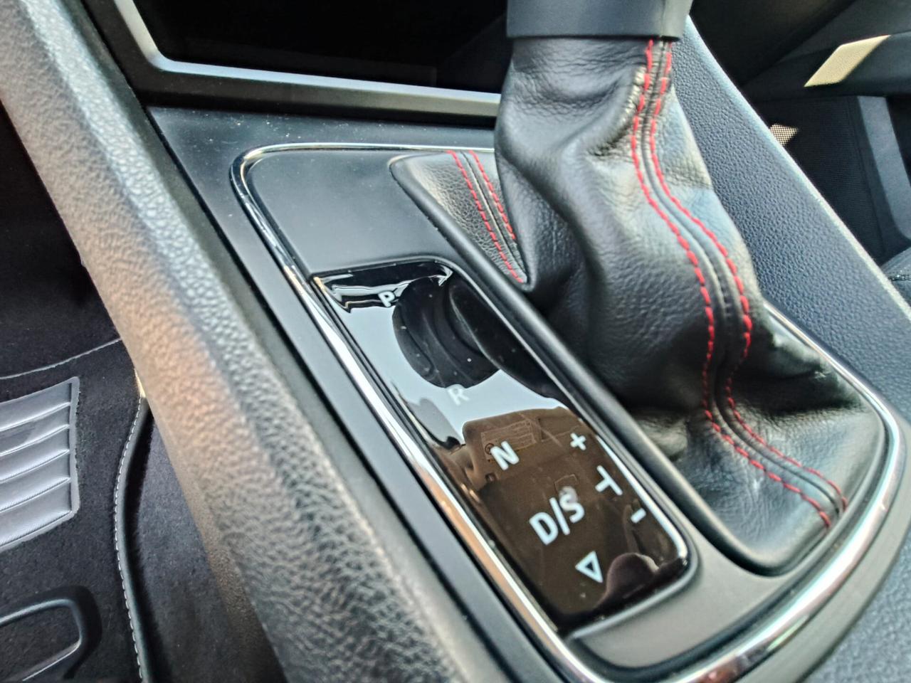 Seat Leon 2.0 TDI 184 CV DSG 5p. FR