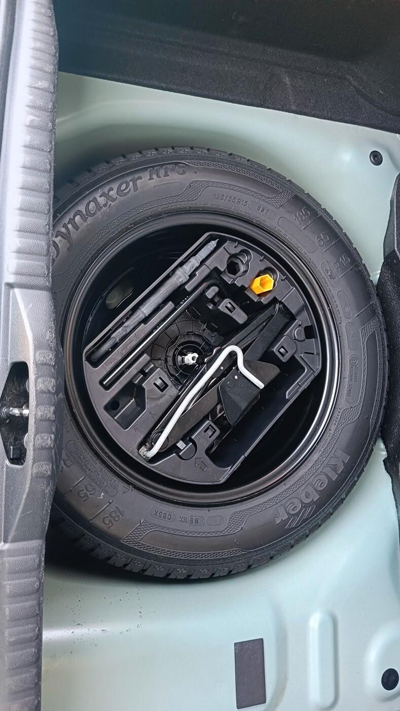 Citroen C3 PureTech 110 S&S EAT6 Shine Pack