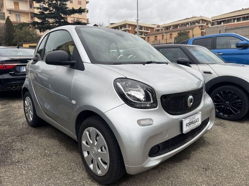 smart fortwo 70 1.0 52kW youngster