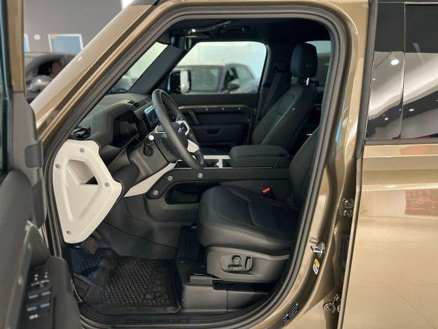LAND ROVER Defender Defender 110 3.0D I6 200 CV AWD Auto X-Dynamic SE