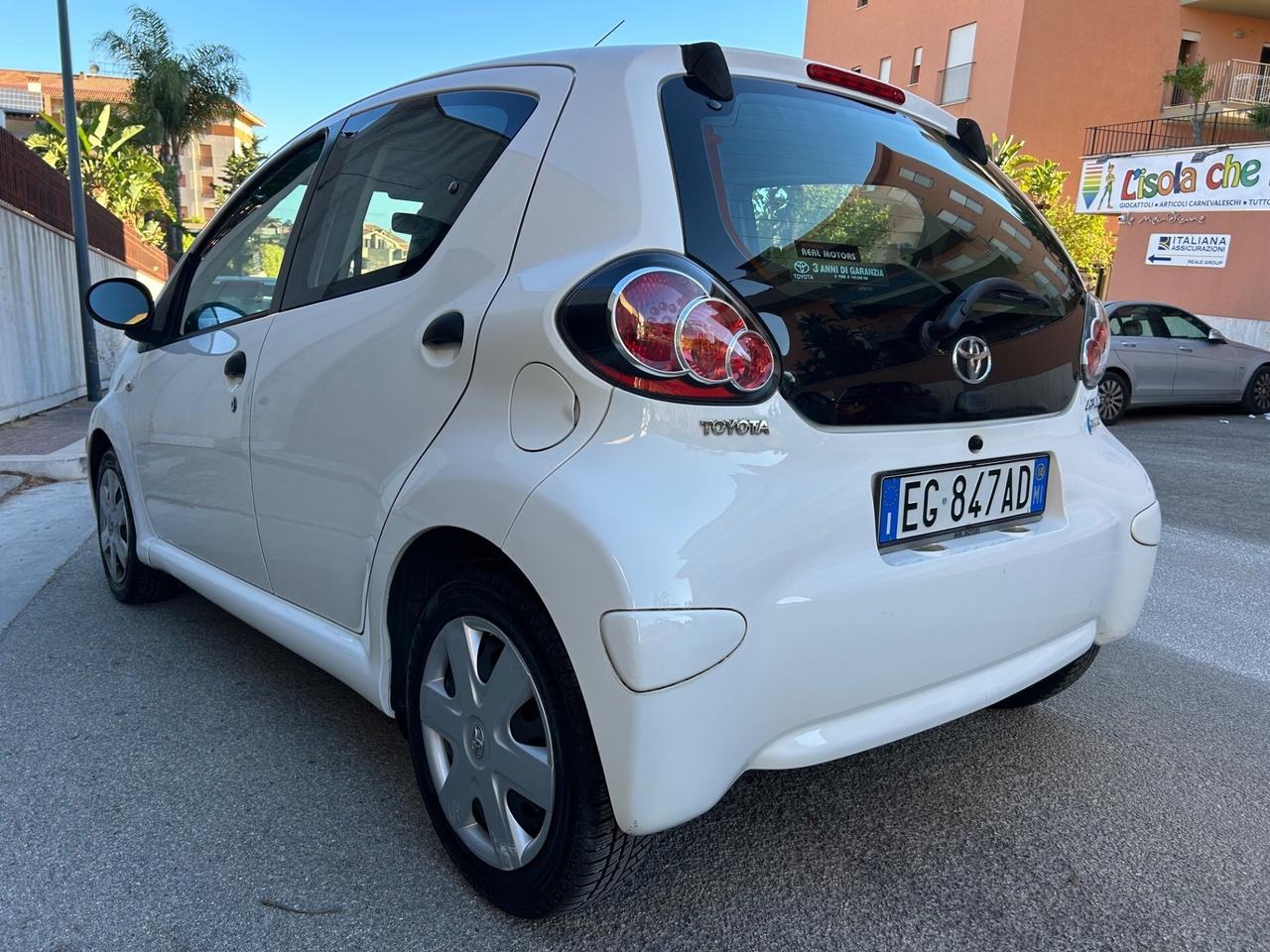 Toyota Aygo 1.0 benz ideale per neopatentati