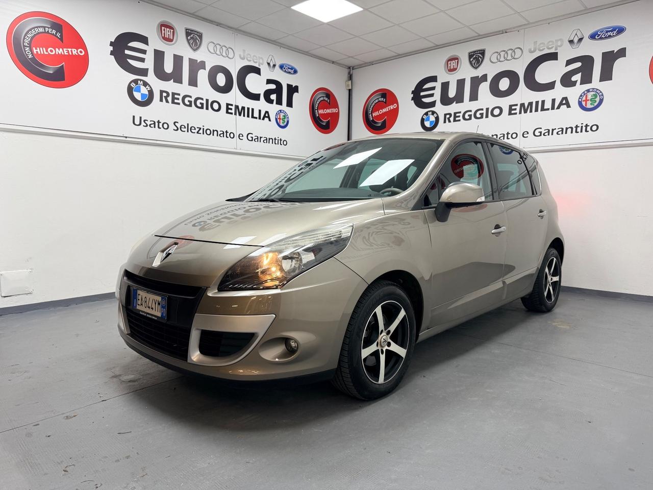Renault Scenic X-Mod 1.5 dCi 110CV Luxe 01/2010 euro 5 NEOPATENTATI