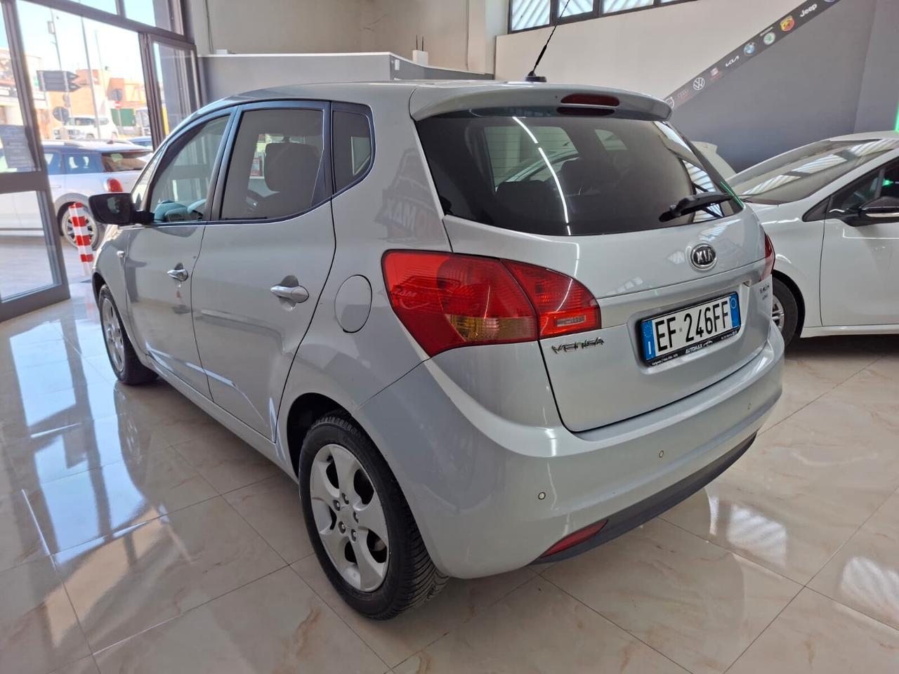 Kia Venga 1.4 CRDi 90cv WGT EX 2010