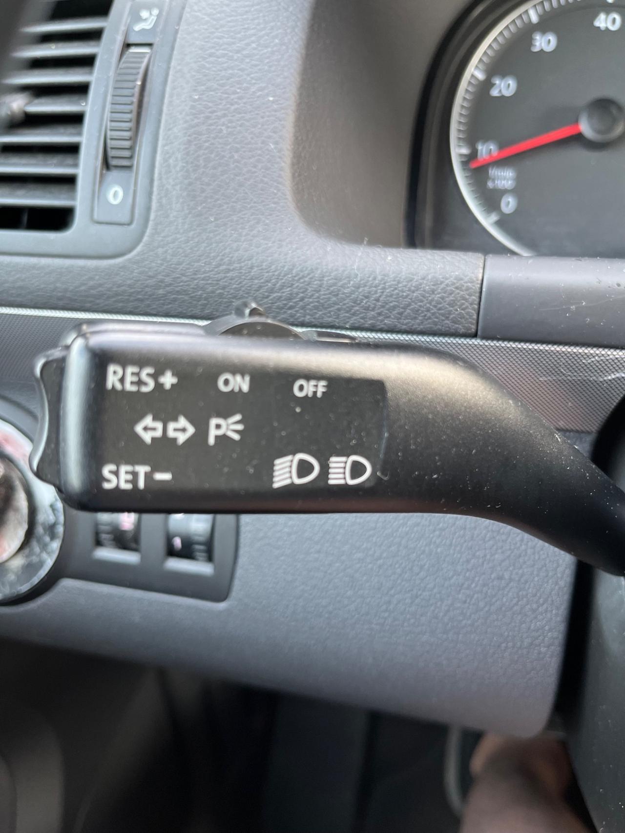 Volkswagen Touran 1.6 Trendline