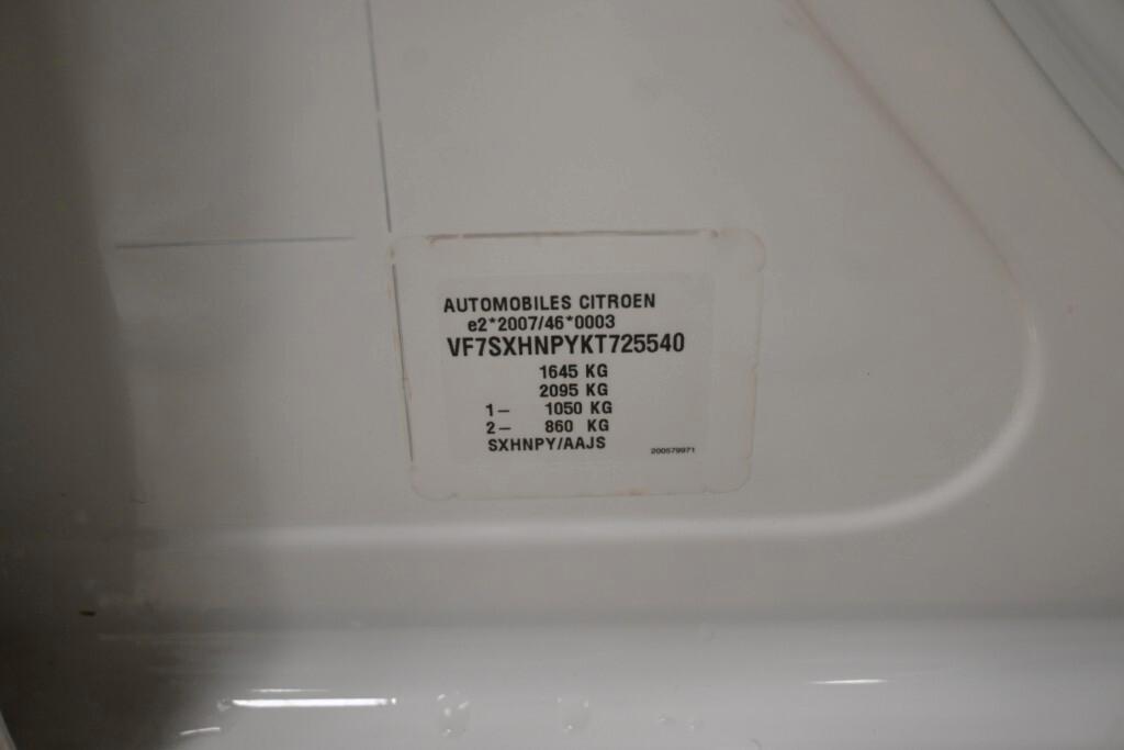 CITROEN C3 1.2 PURETECH 110CV EAT6 SHINE BUSINESS ( CRUISE - NAVI - MIRROR - SENSORI POST. - TELECAMERA POST. )