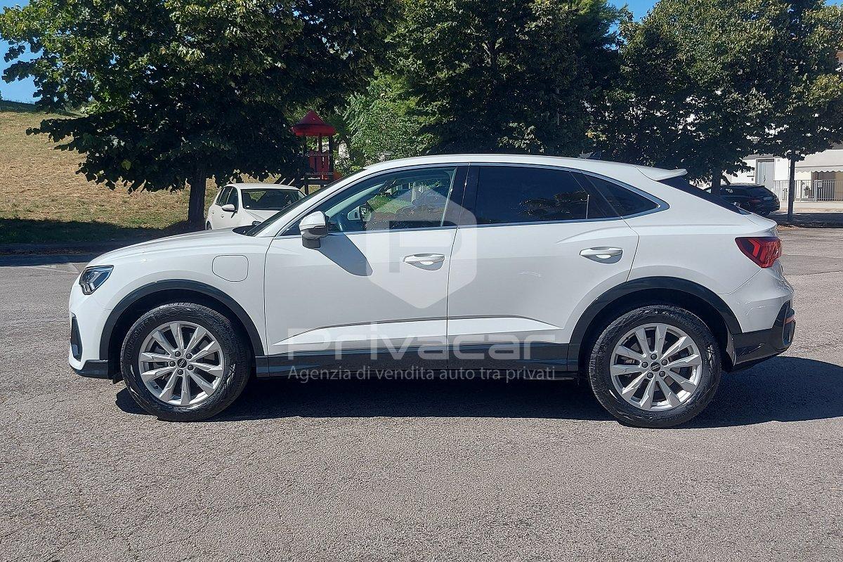 AUDI Q3 SPB 45 TFSI e S tronic Business Plus