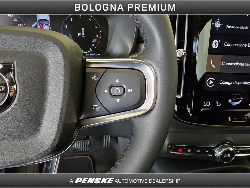 Volvo XC40 T2 automatico Core