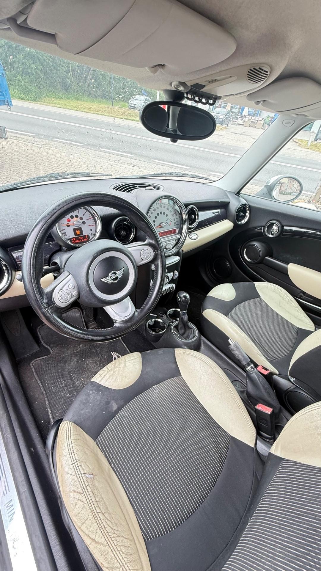 MINI COOPER BENZINA 2011 EURO 5