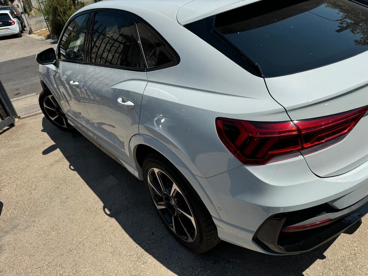 Audi Q3 SPB 35 TDI quattro S line edition