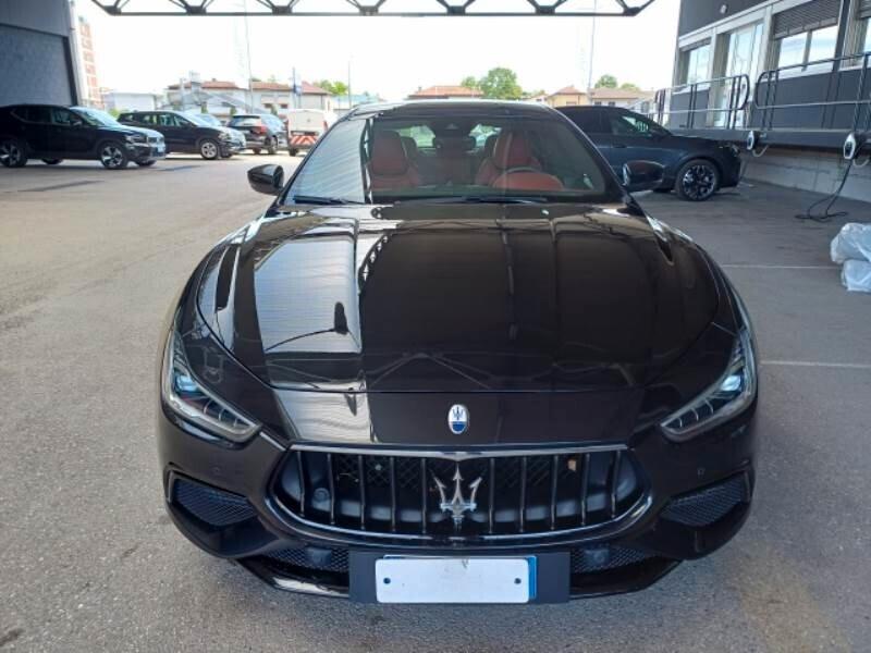 Maserati Ghibli V6 3.0 Modena 350CV