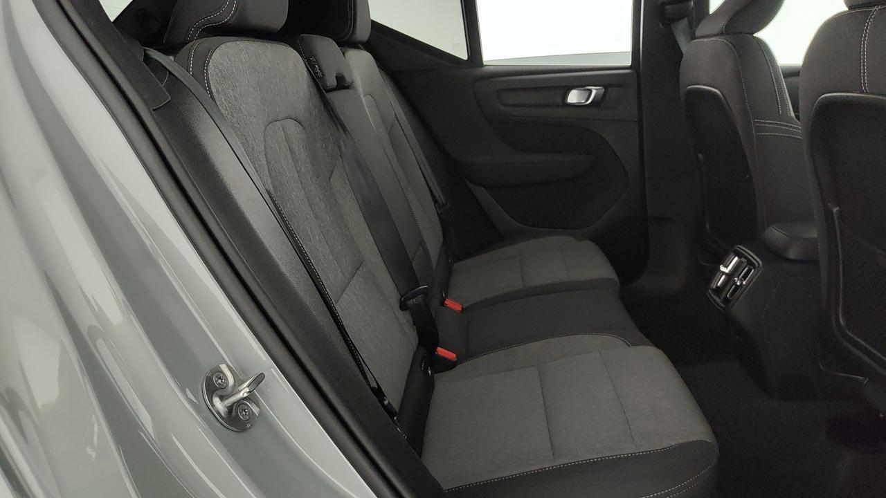 VOLVO XC40 2.0 b3 Core auto