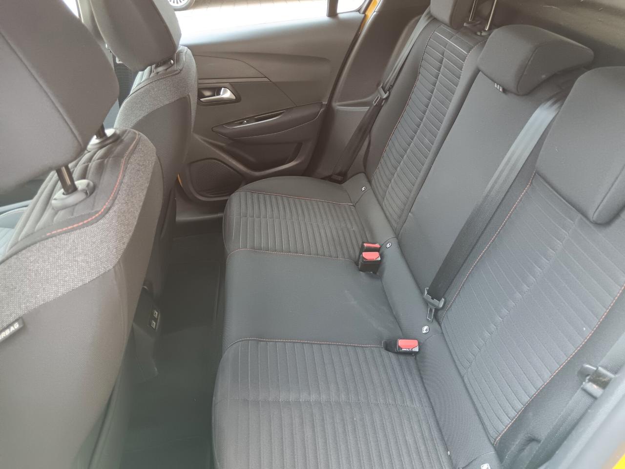 Peugeot 208e 136 CV 5 porte Allure Pack