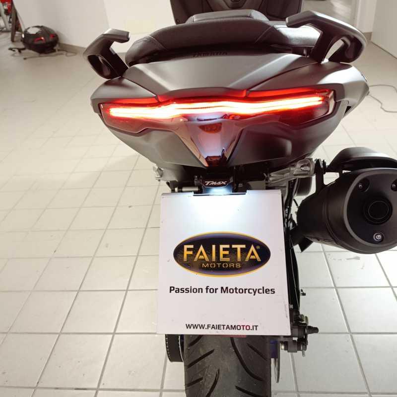 Yamaha T-Max 560 - 2025