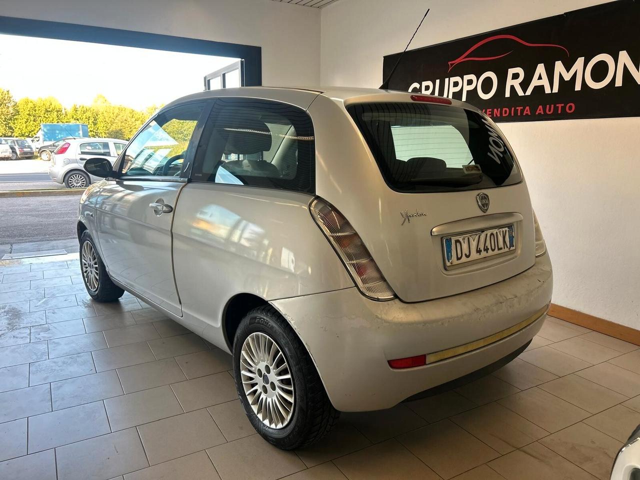 Lancia Ypsilon 1.2 Argento