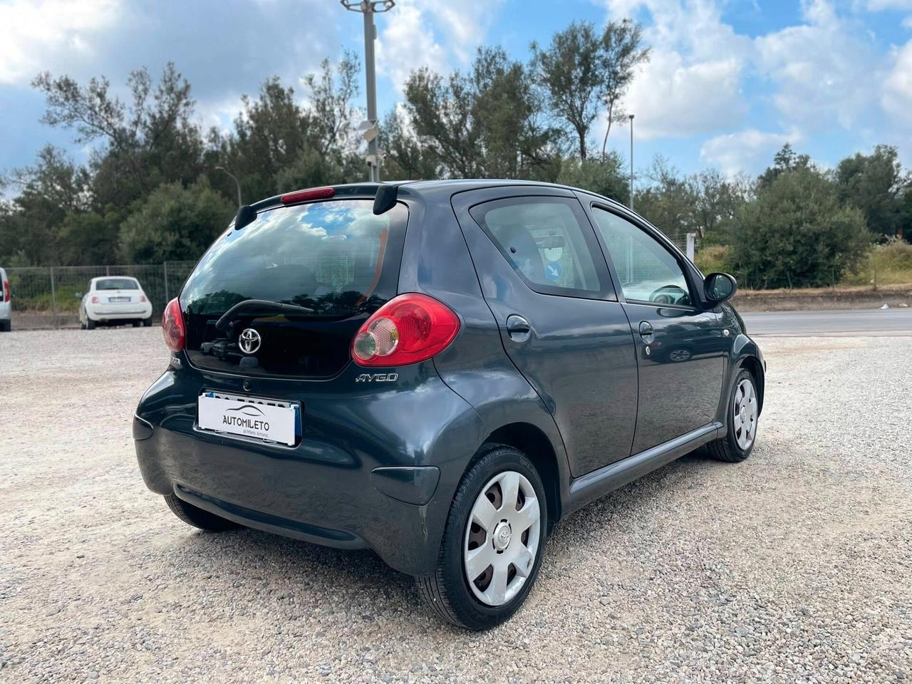 Toyota Aygo 1.0 12V VVT-i 5 porte