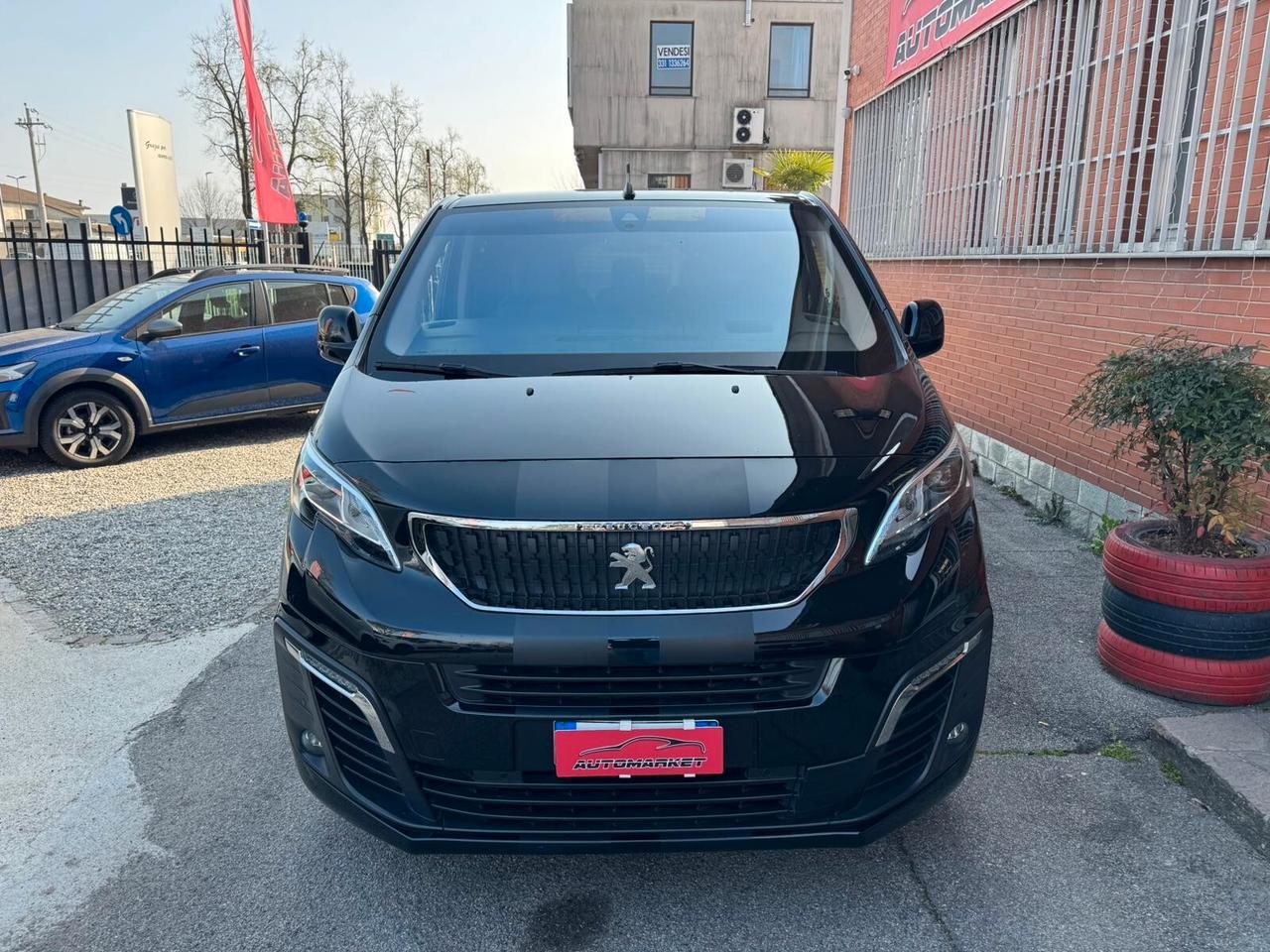 Peugeot Traveller 2.0 BlueHDi 180cv EAT8 Standard Allure Vip