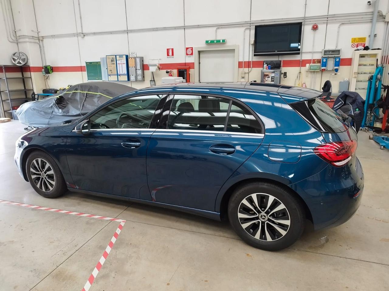 Mercedes-benz A 180 A 180 d Automatic Premium