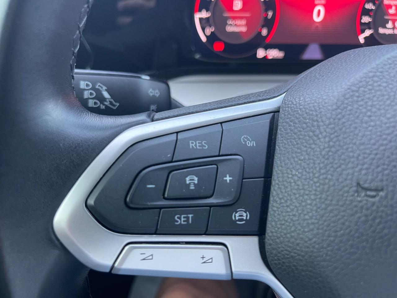 Volkswagen Golf 8 Style 1.0 TSI EVO 110cv